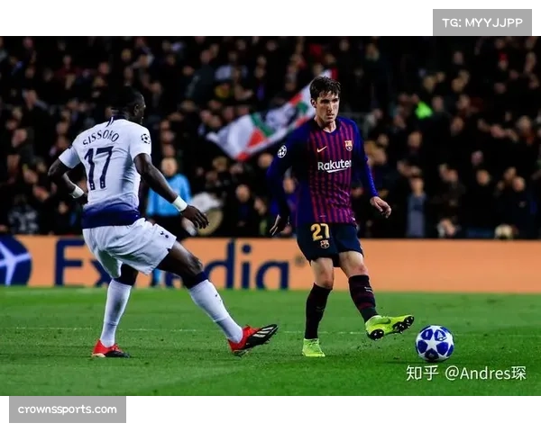 奥格斯堡里贝罗格雷戈里奇配合 前场组合默契提升进攻威胁